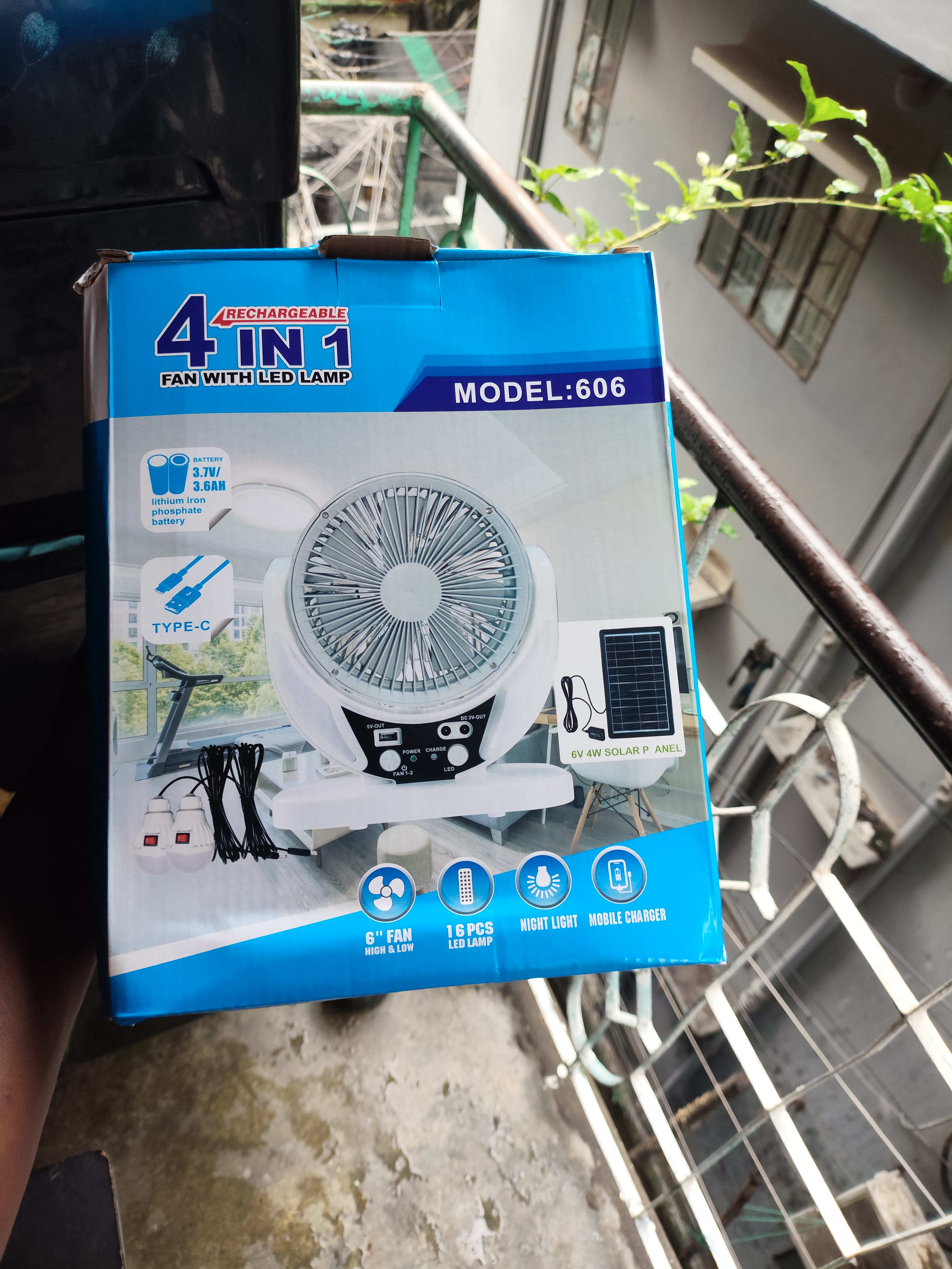 4-in-1 Solar Rechargeable Fan